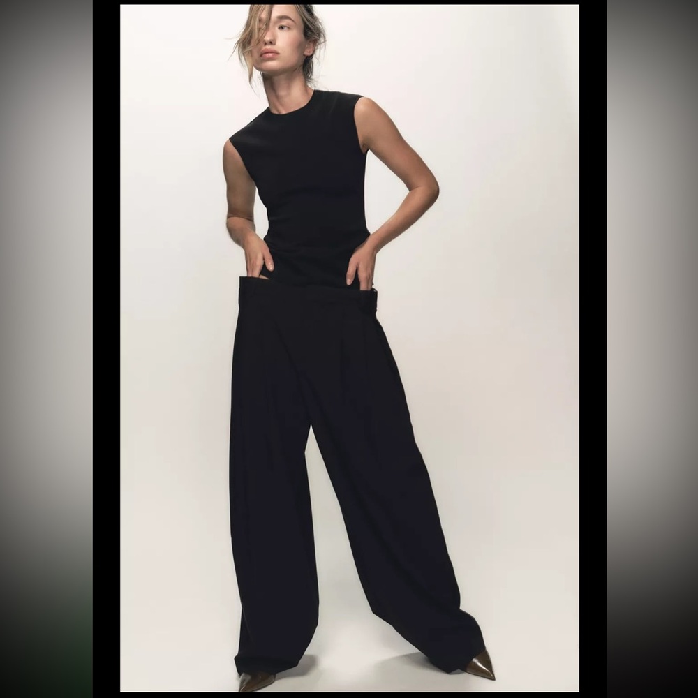 Zara stretch contouring top - Picture 2 of 7